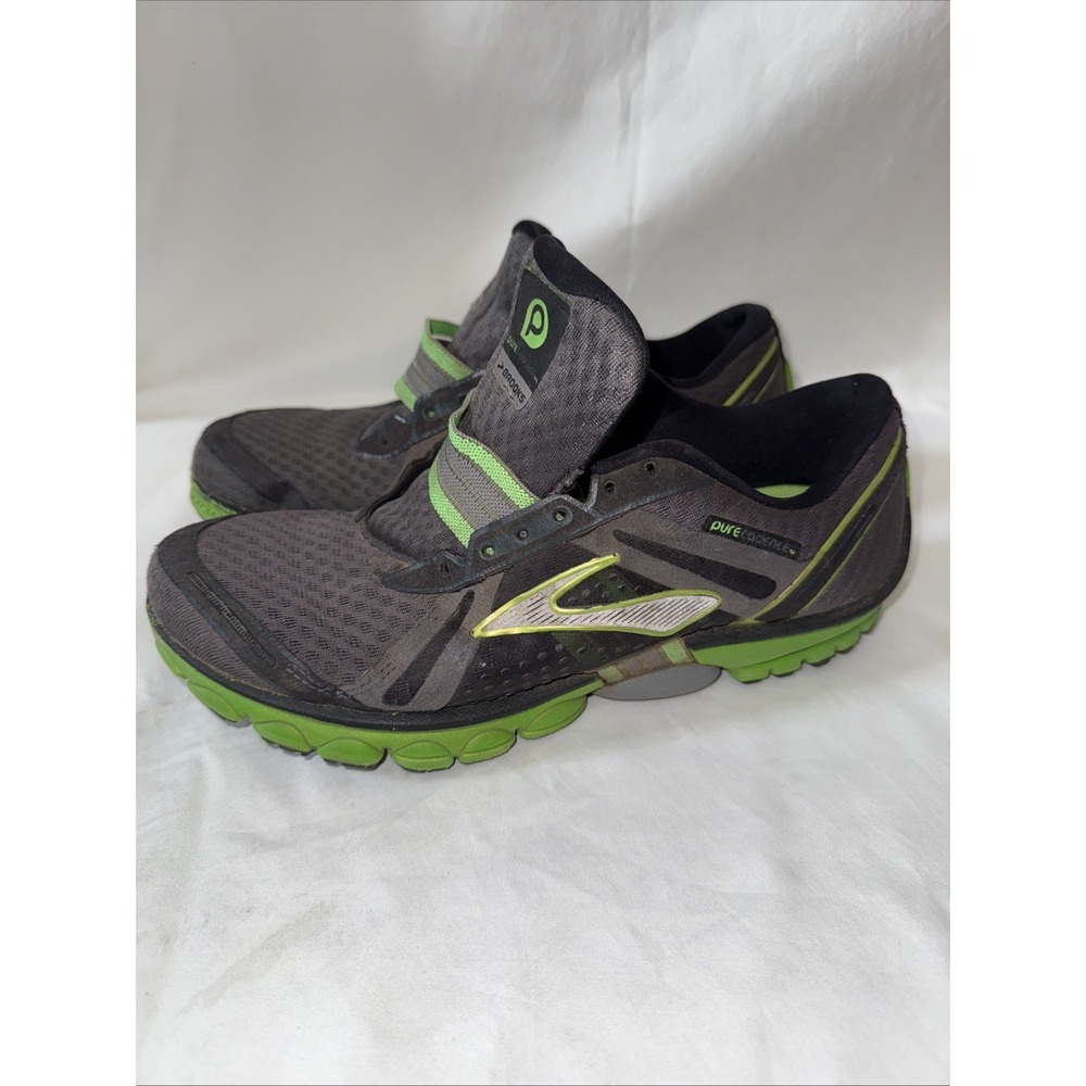 Brooks Pure Cadence Gray Green Athletic Shoes Sneakers 1101101D085 Size 8